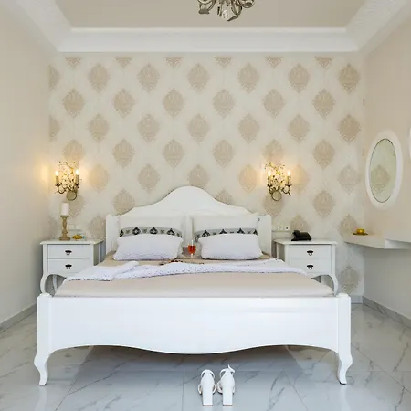 Aegean Palace Hotell 4*